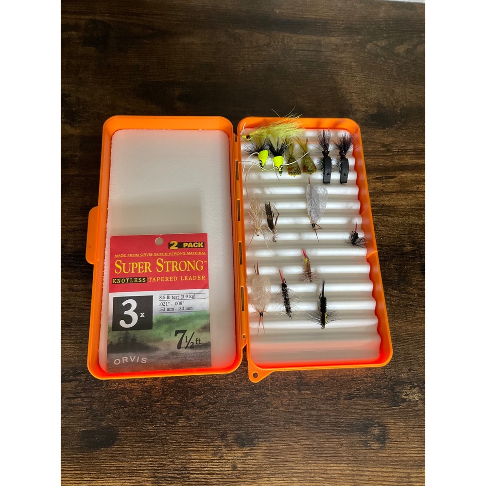 Orvis Fly Fishing Box with Flies with String Sample